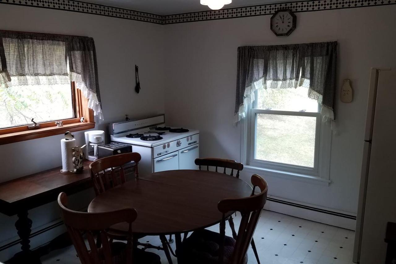The Open Door In Jefferson Ny Apartment Exterior photo