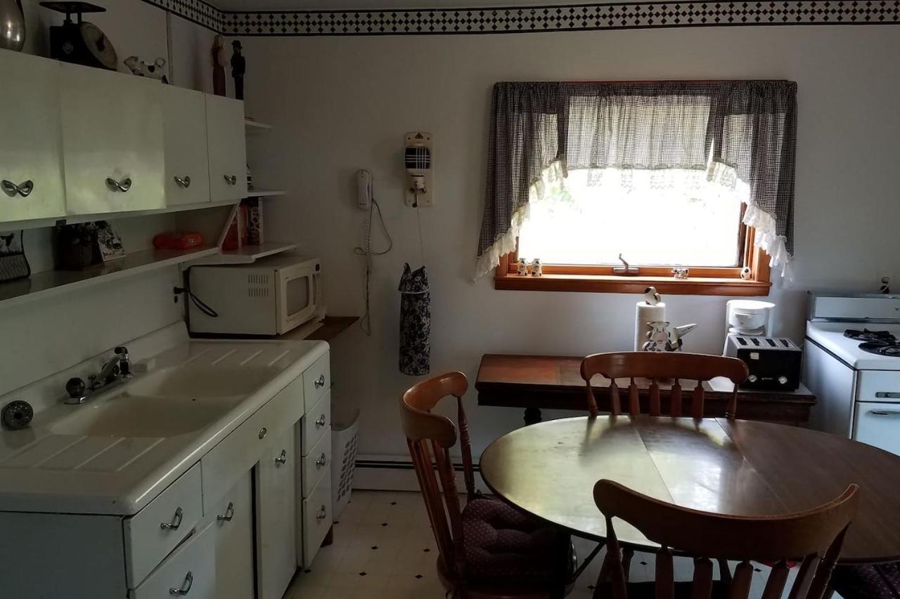 The Open Door In Jefferson Ny Apartment Exterior photo